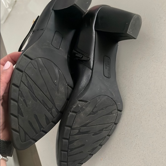 Elegant Anne Klein 9 Black Ankle Boots - Picture 6 of 10